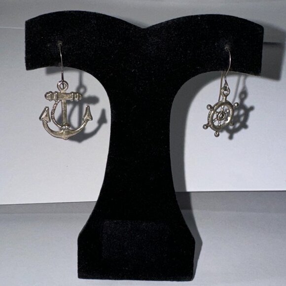 Anchor and Wheel Dangle Earrings - Picture 1 of 8